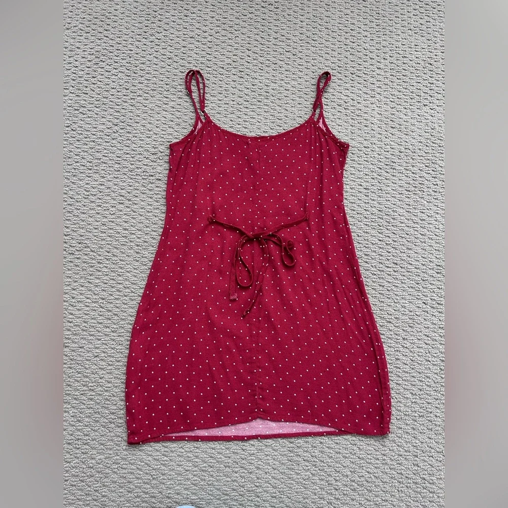 Reformation Polka Dot Slip Dress
Mini
Red White
$198
Y2K
90’s
Lightweight
M - Picture 4 of 8